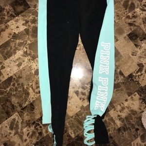 VS PINK Size M Legging - NEW WITH TAGS
